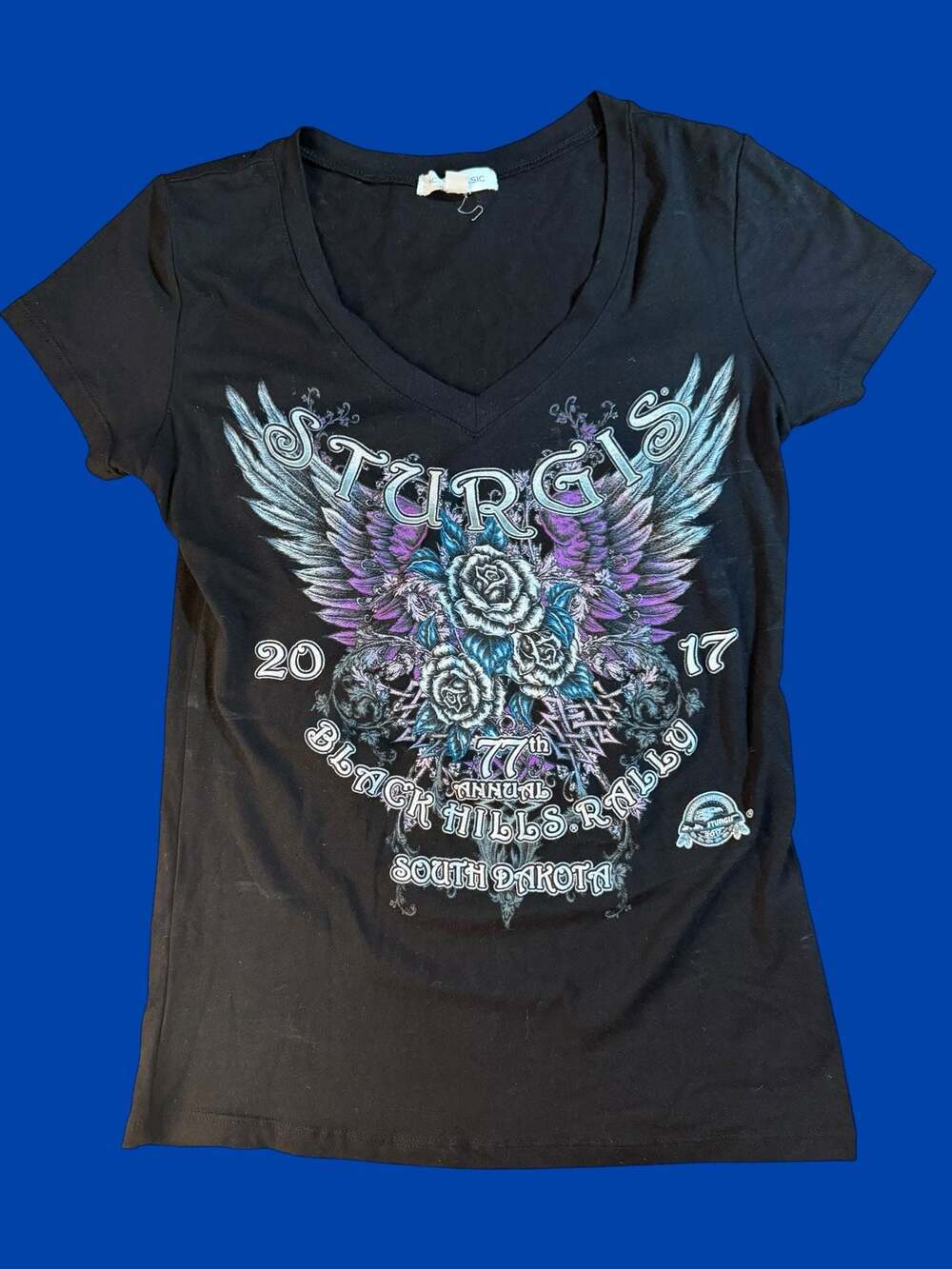Sturgis 2017 77th Annual Black Hills Rally Women's V-Neck Graphic Tee M